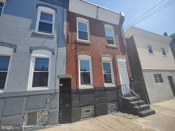 2nd image of 2035 E Elkhart St
