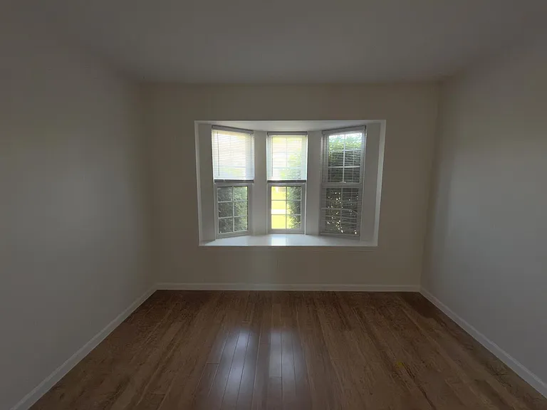11575 Lynhurst Dr — Photo 20