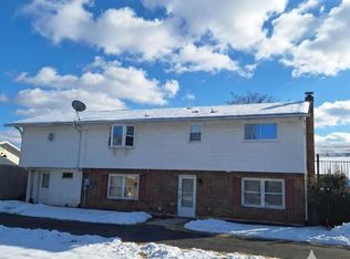 4780 Vera Cruz Rd, Center Valley, PA 18034