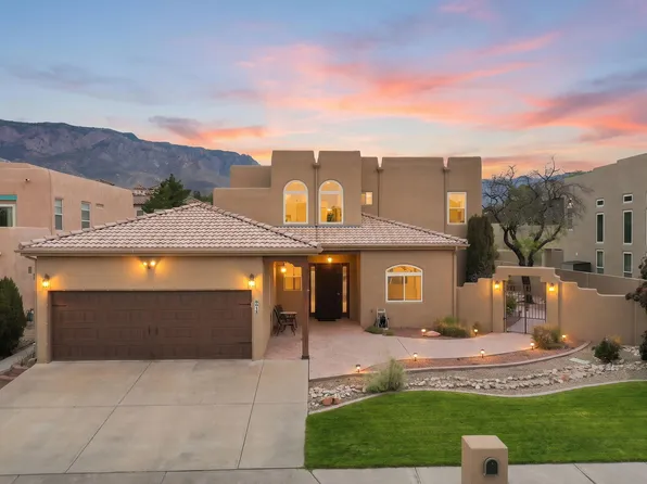 8512 Vina Del Sol Dr NE, Albuquerque, NM 87122