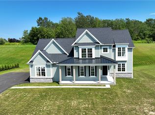 84 Copper Beech Run, Fairport, NY 14450