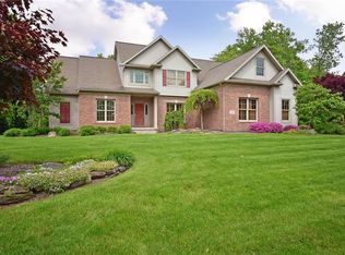 1251 Springbury Dr, Uniontown, OH 44685