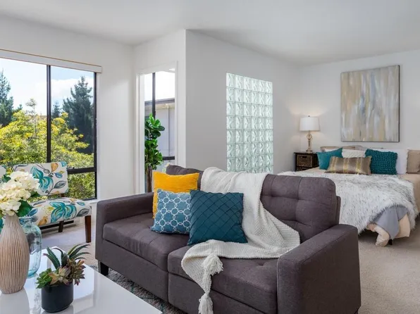 6 Commodore Dr #C441, Emeryville, CA 94608