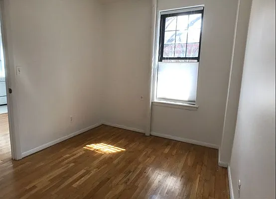 Rented by Waverly Realty Associates | media 15