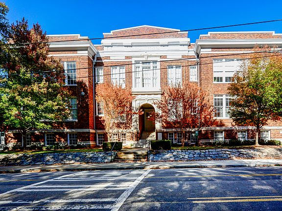 Highland School Lofts