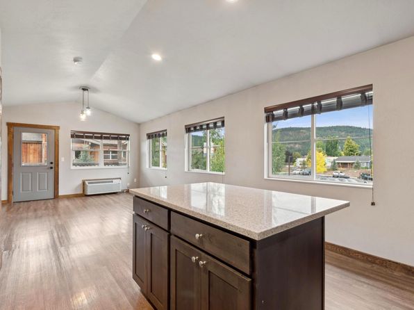 2050 Airport Rd APT 304