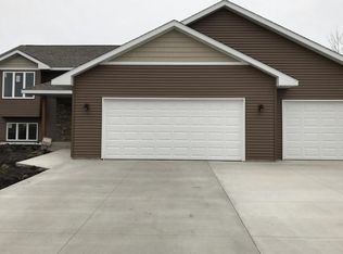 740 Countryview Ave, Owatonna, MN 55060