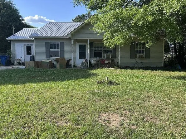 70 Southern Meadows Dr, Boaz, AL 35957
