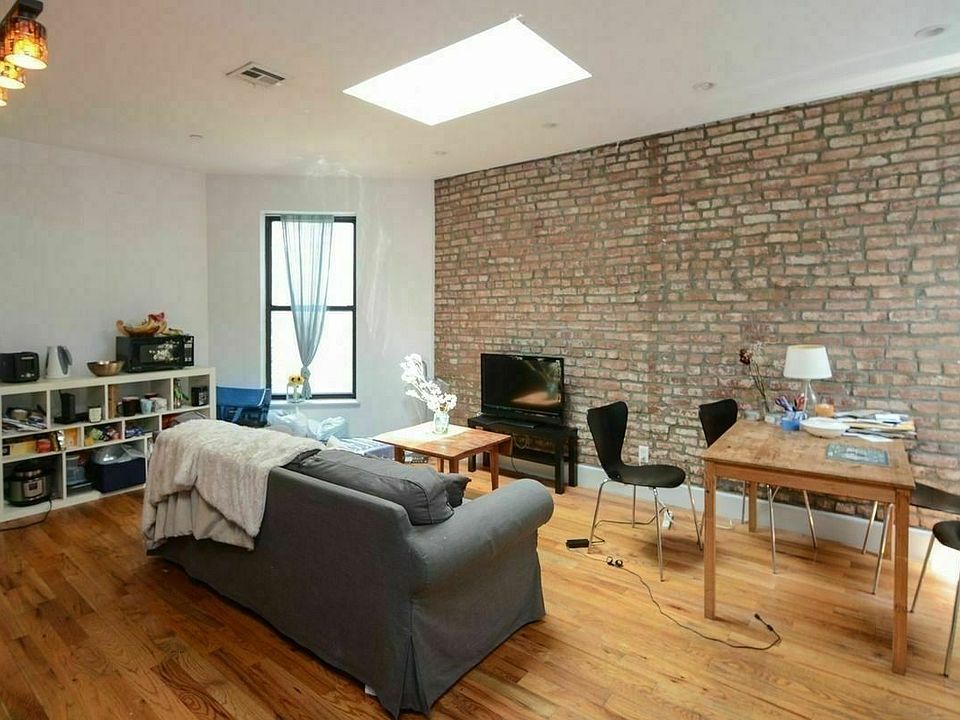1st image of 469 Park Pl #2BFLOOR
