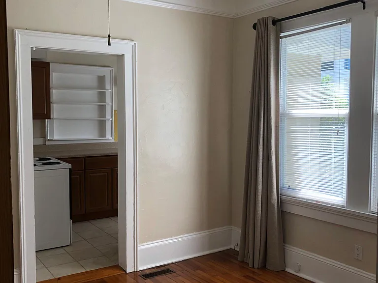223 S M L King Jr Blvd #223 — Photo 7