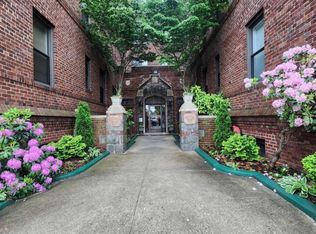 16710 Crocheron Ave APT 2N, Flushing, NY 11358