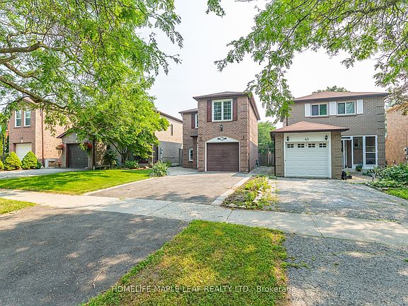3rd image of 43 Barrett Cres