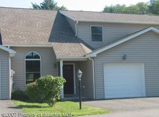 176 College Ave UNIT 6, Factoryville, PA 18419