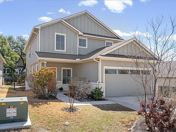 3rd image of 141 Merrick Rd