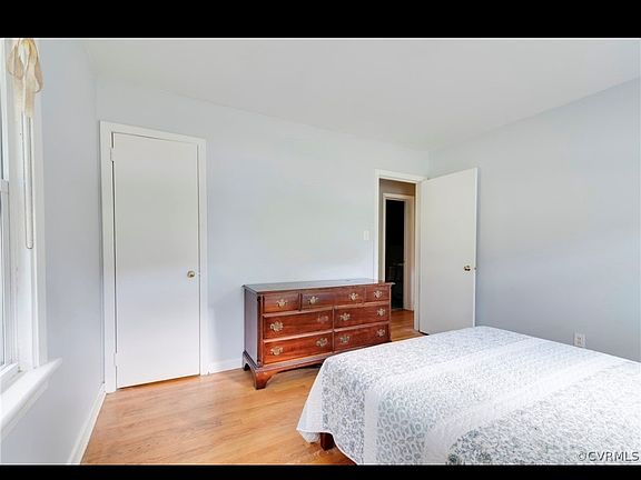 2nd image of 7708 Durvin Dr