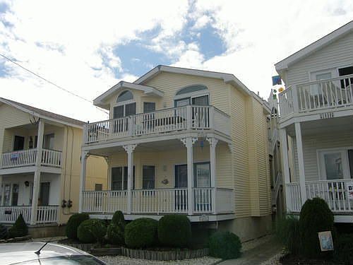 1st image of 1835 Asbury Ave