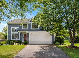 471 Barn Swallow Dr, Lindenhurst, IL 60046