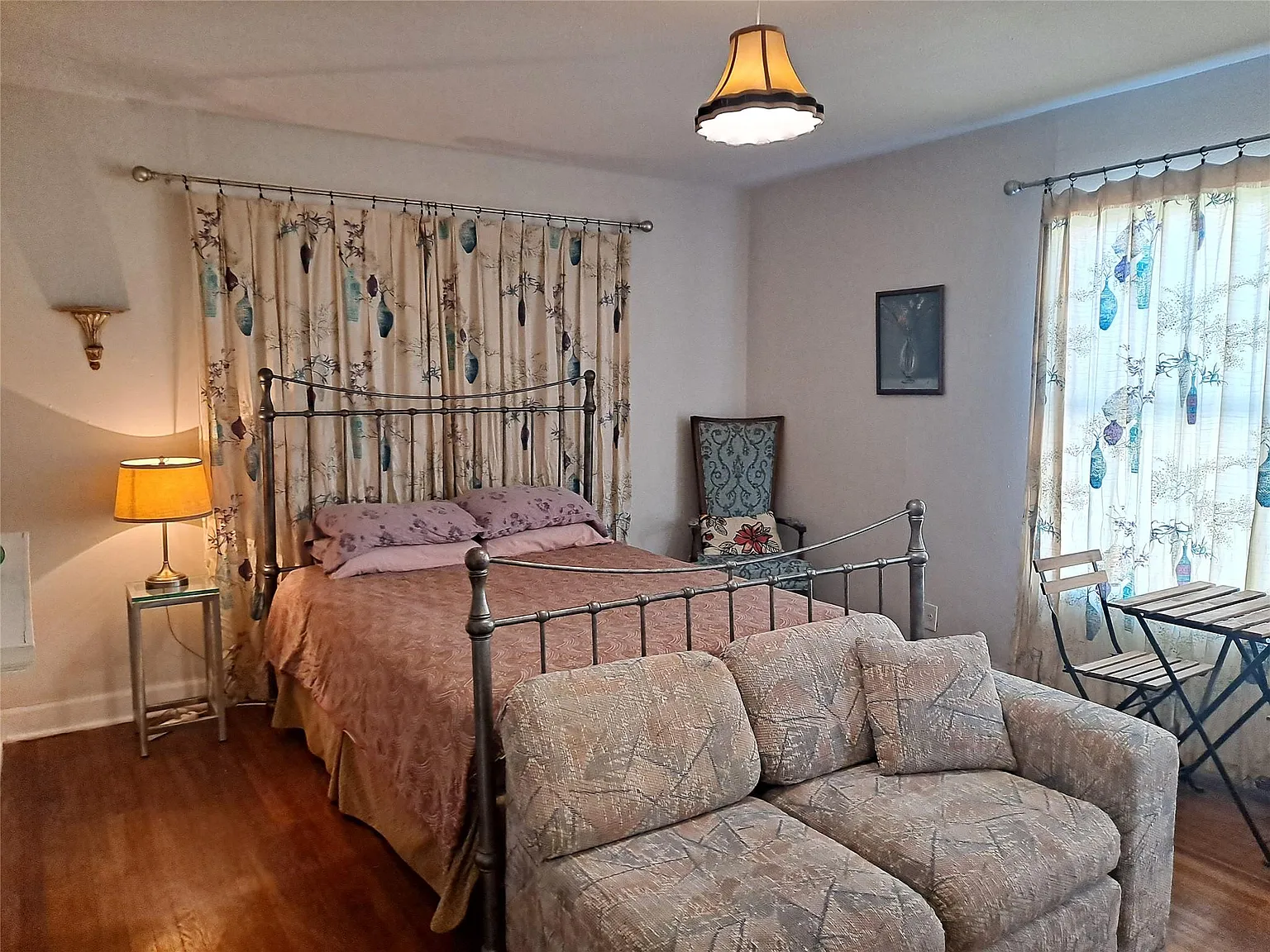 Studio, 1.0 bath, 320 sqft, $995 — Photo 1