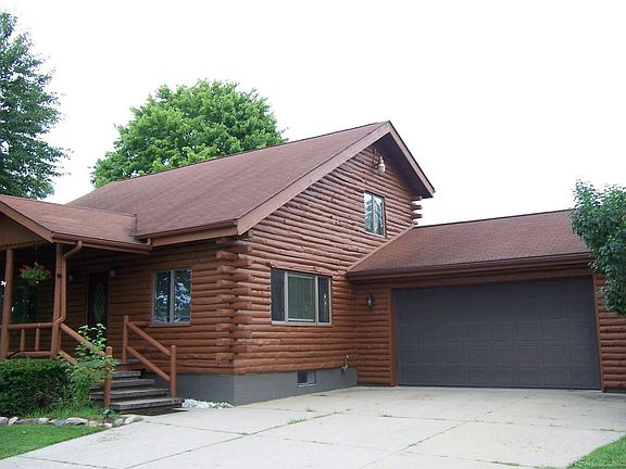 2nd image of 1535 Bauman Rd