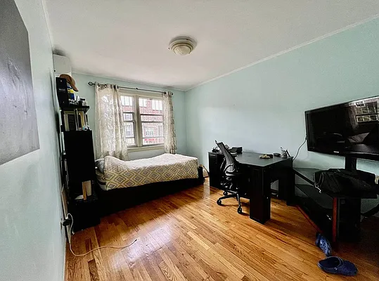 Rented by Highline Residential | media 2