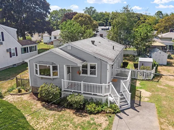 43 Bickford St, Lynn, MA 01904