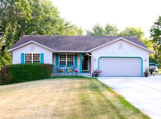 2339 Macarthur Rd, Waukesha, WI 53188
