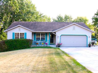 2339 Macarthur Rd, Waukesha, WI, 53188