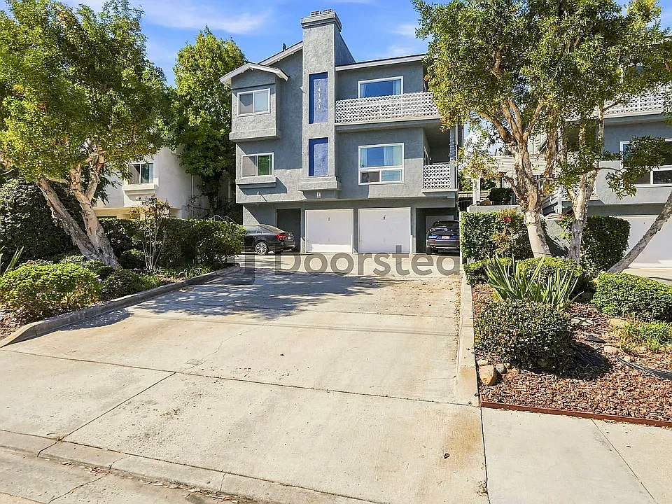 3 bed, 1500 sqft, $4,900 — Photo 2