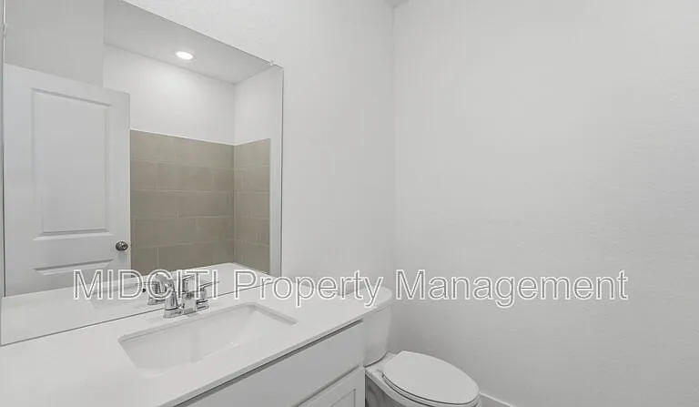 1304 Apron Trl — Photo 32