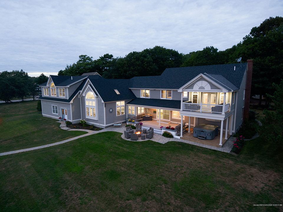 1st image of 40 Clearwater Dr