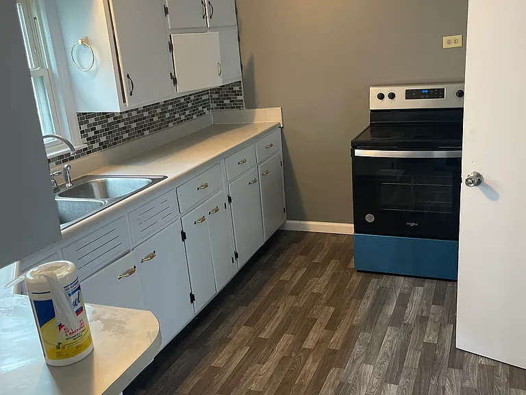 1545 Washington Ave SE #B — Photo 4