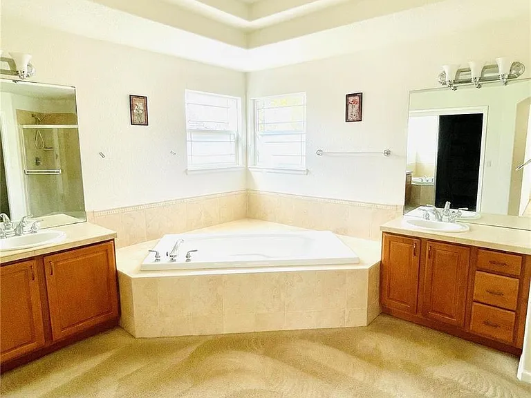 16866 E Peakview Ave — Photo 21