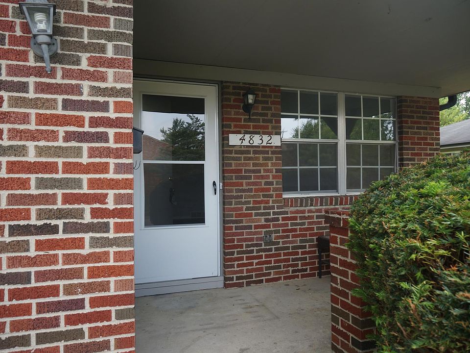 1st image of 4832 Moreland Dr W