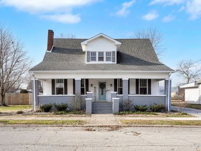 425 N 9th St, Mitchell, IN, 47446
