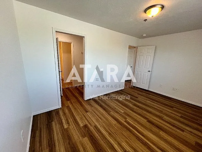4990 W 4850 S #31 — Photo 22
