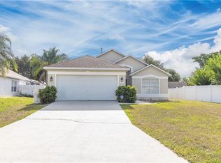 90 Nevada Loop Rd, Davenport, FL 33897