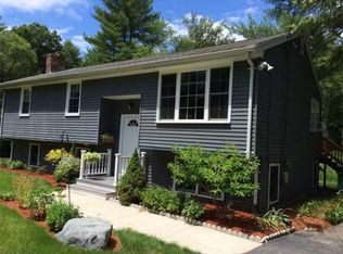 29 Oakleaf Dr, Mansfield, MA 02048