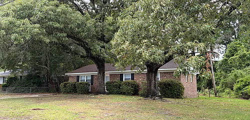 313 Kingston Rd Photo 1 313 Kingston Rd Photo 1