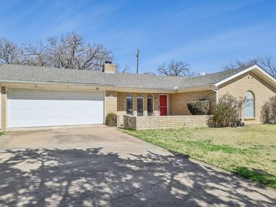 2313 Gettysburg Pl, Bedford, TX, 76022