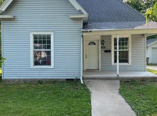 435 S Collier St, Centralia, MO 65240