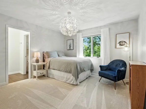 1847 Windemere Court, Sun Prairie, WI 53590