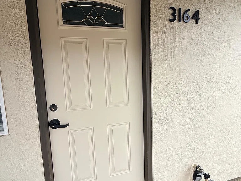 3164 Mission Dr — Photo 1
