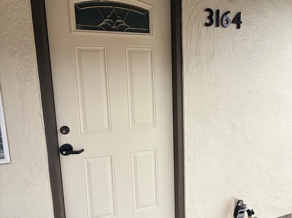 3164 Mission Dr, Santa Cruz, CA 95065