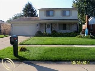 2306 Mellowood Dr, Sterling Heights, MI 48310