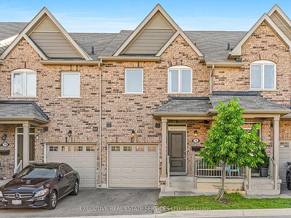 3rd image of 50 Edinburgh Dr #75