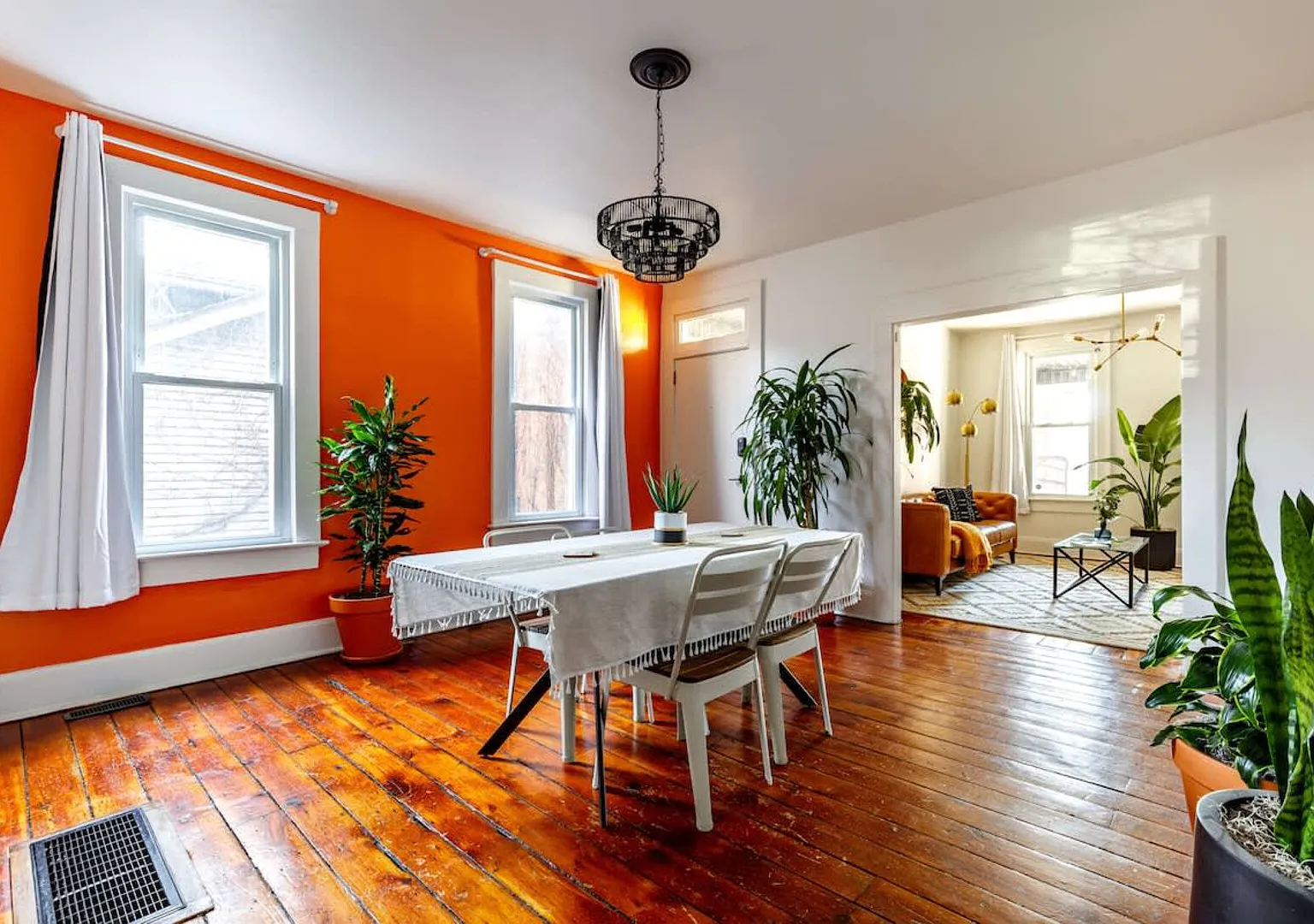 Casita Verde by Jungle House | Near Convention Center, OSU & — Photo 4
