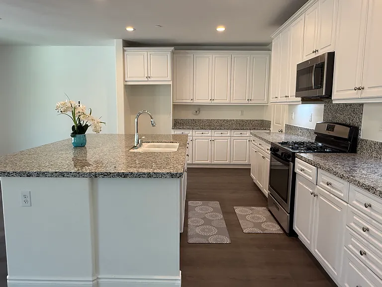 17044 Cerritos St — Photo 10