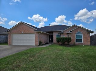 202 Pronghorn Loop, College Station, TX 77845