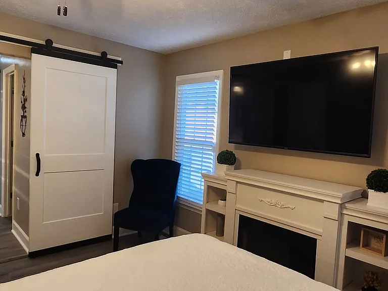 258 Kenwood Dr — Photo 16
