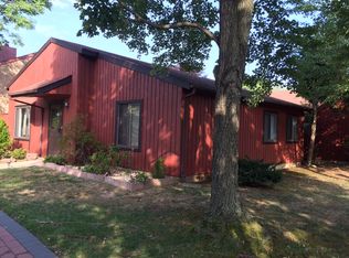 14 Sudbury Ct, East Brunswick, NJ 08816